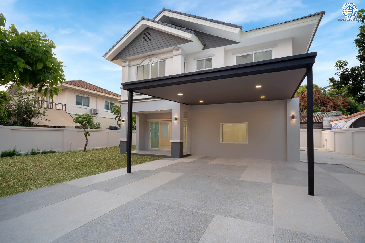 บ้านมือสองตกแต่งใหม่ โครงการ มัณฑิกา กาญจนาฯ-บางบอน รองรับทุกความสุข เนื้อที่ 108.6 ตร.ว. ฟังก์ชัน 3 ห้องนอน 3 ห้องน้ำ 2 ห้องอเนกประสงค์ จอดรถได้ 2 คัน บนทำเลใกล้รถไฟฟ้าสายสีน้ำเงิน "สถานีหลัก2" และจุดขึ้นทางด่วน "พระราม2" และ The Mall บางแค